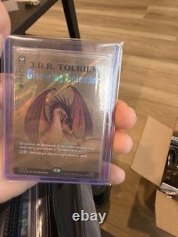 Gleaming Splendor (Borderless) (Surge Foil) The Hobbit Foil
