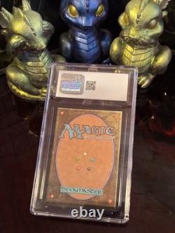 Hidetsugu Devouring Chaos Neon Green Kamigawa Neon Dynasty Foil CGC / PSA 10