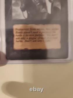 MTG Black Knight Beta Magic The Gathering HP Damaged With Crease