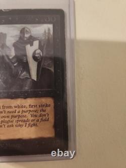MTG Black Knight Beta Magic The Gathering HP Damaged With Crease