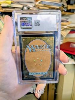 MTG MYTHIC RARE FOIL Serra Angel CGC GRADE 10