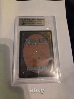 MTG Tarkir Dragonstorm Misty Rainforest Dragonscale Foil BGS9.5