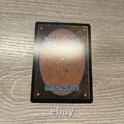 Magic the Gathering Yuna, Grand Summoner Borderless Surge Foil 216 Final Fantasy