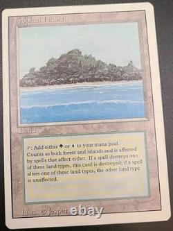 Tropical Island LP MTG Magic the Gathering Revised Edition Reserved List